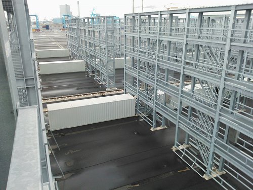 Steel_Reefer_Racks_and_Reefer_Safety_Tunnels _For_APM_Terminal_Maasvlakte II_4_Tunnel